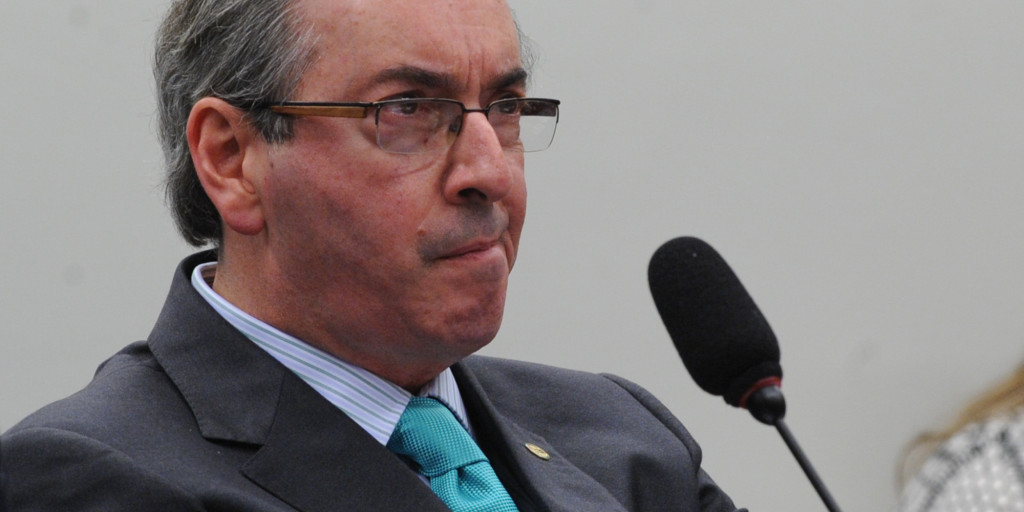 O presidente da Câmara dos Deputados, Eduardo Cunha, fala na sessão da Comissão Parlamentar de Inquérito (CPI) da Petrobras sobre Operação Lava Jato ( Antonio Cruz/Agência Brasil)